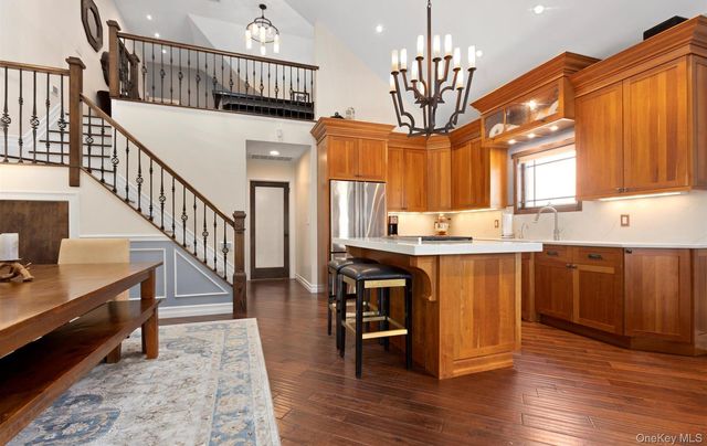 847b E Broadway, Long Beach, NY 11561