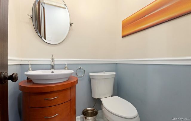 847b E Broadway, Long Beach, NY 11561