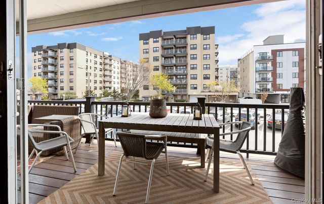 847b E Broadway, Long Beach, NY 11561