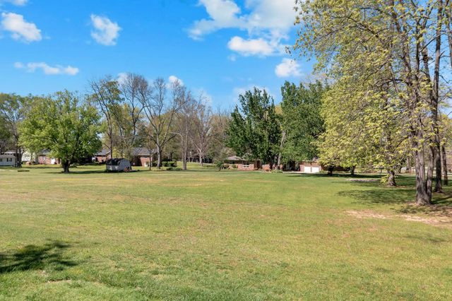 110 Creighton Pl, Shelbyville, TN 37160