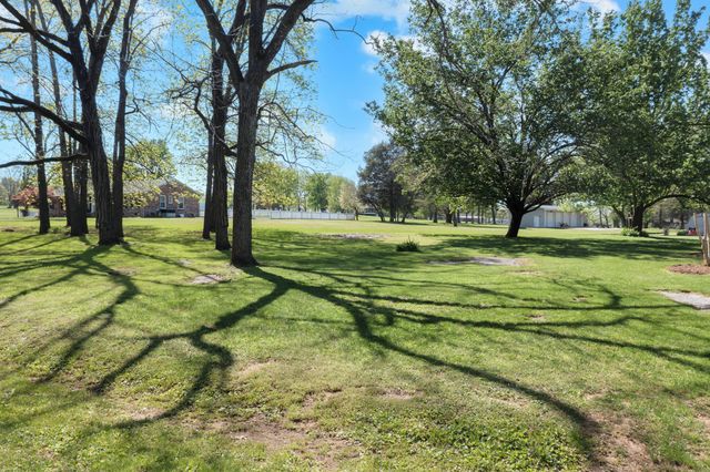 110 Creighton Pl, Shelbyville, TN 37160