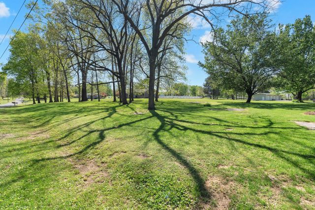 110 Creighton Pl, Shelbyville, TN 37160