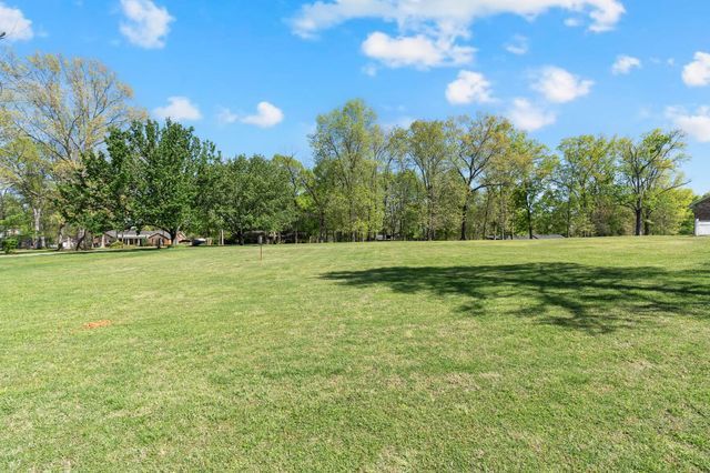 110 Creighton Pl, Shelbyville, TN 37160