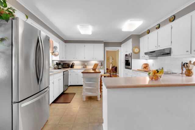 110 Creighton Pl, Shelbyville, TN 37160