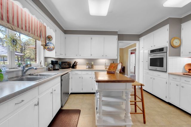 110 Creighton Pl, Shelbyville, TN 37160