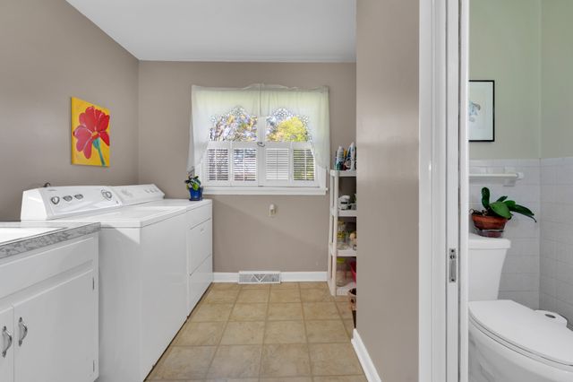 110 Creighton Pl, Shelbyville, TN 37160
