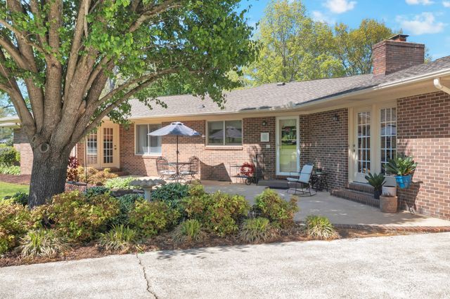 110 Creighton Pl, Shelbyville, TN 37160