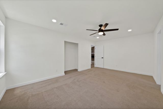 105 Oak Lane, Burleson, TX 76028