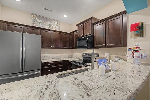1008 Kings Land CT, Williamsburg, VA 23185