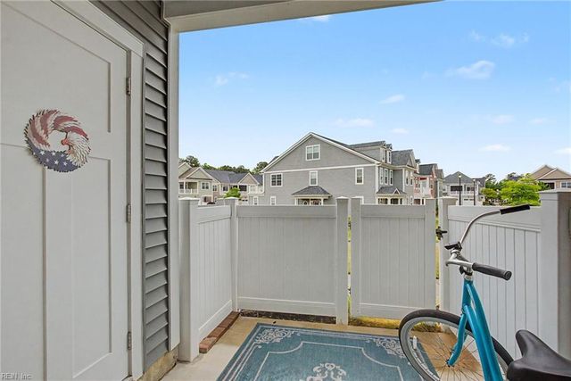 1008 Kings Land CT, Williamsburg, VA 23185