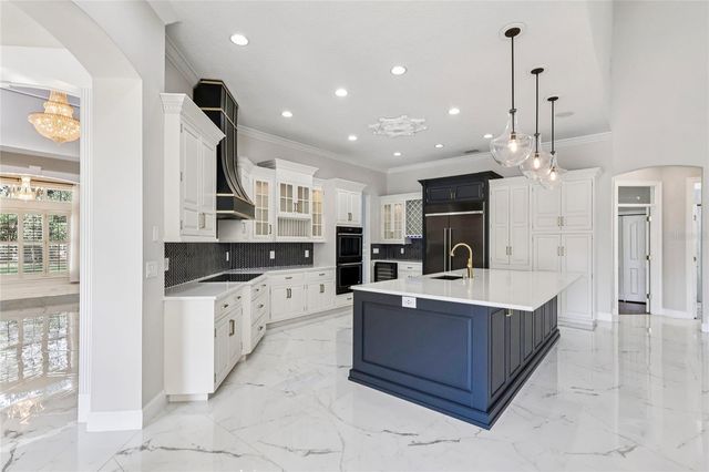 2068 ROBERTS POINT DRIVE, Windermere, FL 34786