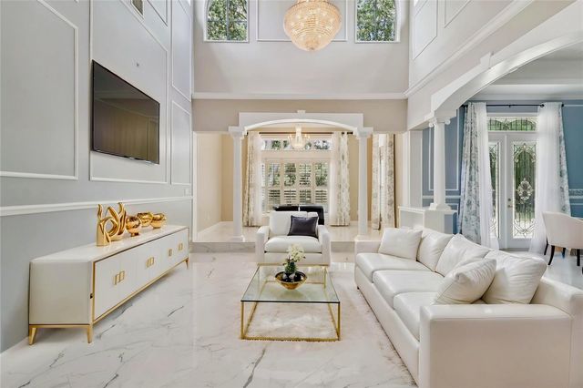 2068 ROBERTS POINT DRIVE, Windermere, FL 34786