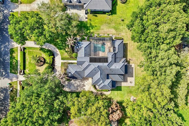 2068 ROBERTS POINT DRIVE, Windermere, FL 34786