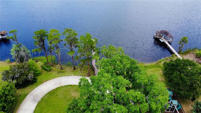 2068 ROBERTS POINT DRIVE, Windermere, FL 34786
