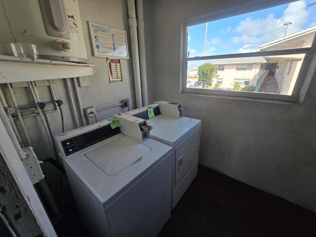 270 NE 40th Street NE 26, Oakland Park, FL 33334