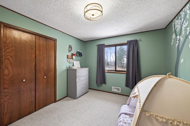 9280 239th Street N, Forest Lake, MN 55025