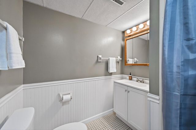 9280 239th Street N, Forest Lake, MN 55025