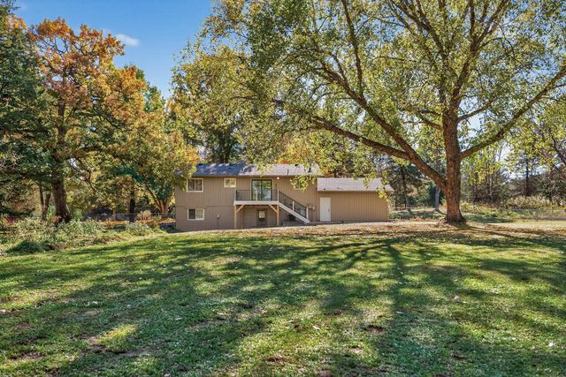 9280 239th Street N, Forest Lake, MN 55025