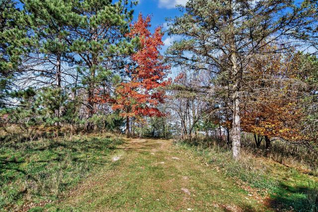 9280 239th Street N, Forest Lake, MN 55025