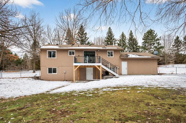 9280 239th Street N, Forest Lake, MN 55025