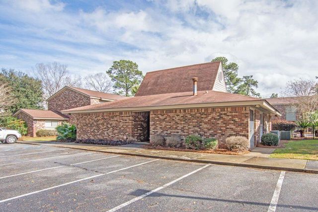 805 Andrea Lane, Hanahan, SC 29410