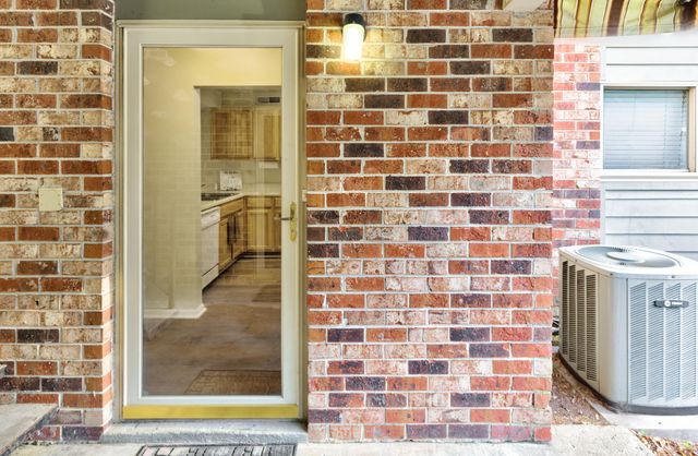 805 Andrea Lane, Hanahan, SC 29410