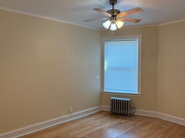 8131 S Kingston Avenue 3N, Chicago, IL 60617