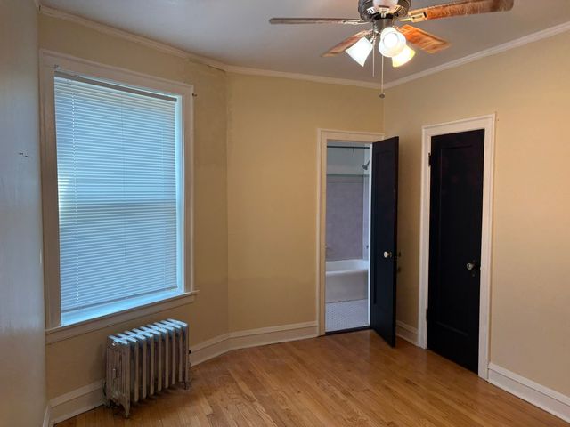 8131 S Kingston Avenue 3N, Chicago, IL 60617