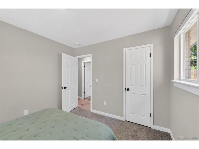 934 S Macon St, Aurora, CO 80012