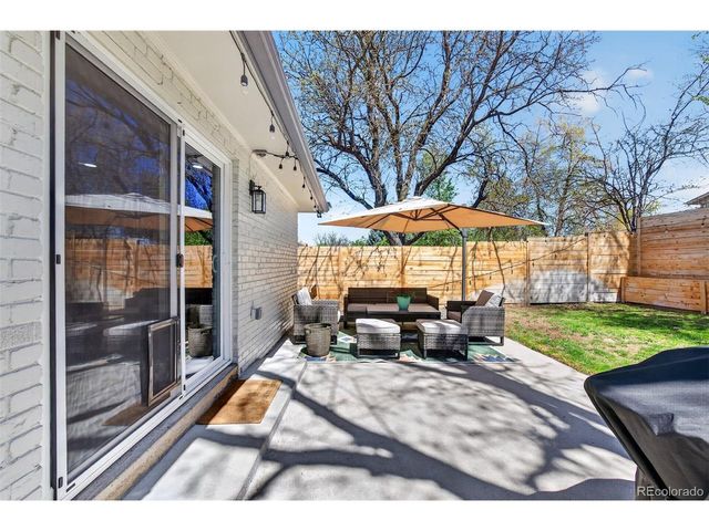 934 S Macon St, Aurora, CO 80012