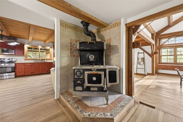 7733 Lower Fishers Road, Victor, NY 14564