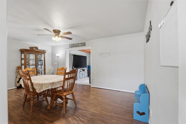 1717 Cherry Lane, Del City, OK 73115