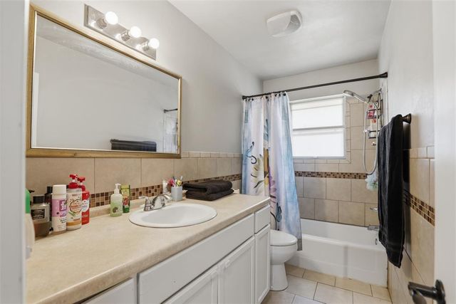 1717 Cherry Lane, Del City, OK 73115