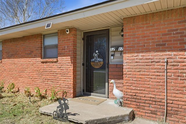 1717 Cherry Lane, Del City, OK 73115