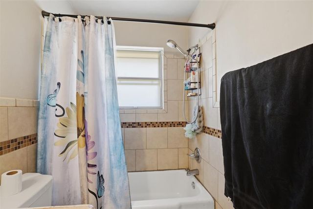 1717 Cherry Lane, Del City, OK 73115