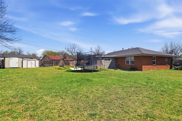 1717 Cherry Lane, Del City, OK 73115