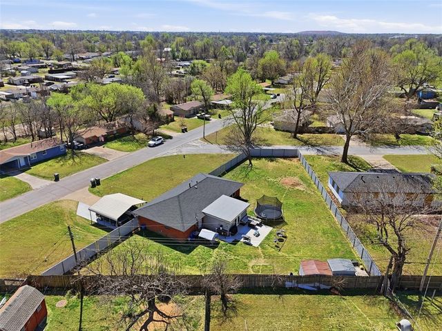 1717 Cherry Lane, Del City, OK 73115