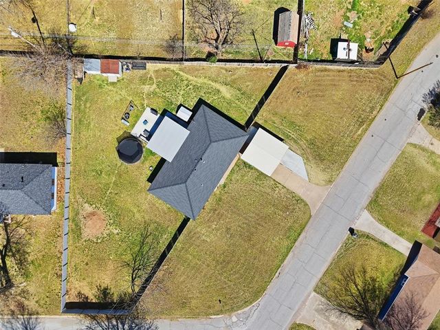 1717 Cherry Lane, Del City, OK 73115
