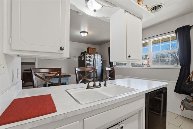 1717 Cherry Lane, Del City, OK 73115