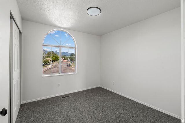 4967 S 3450 W, Roy, UT 84067