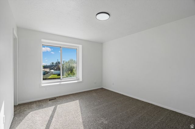 4967 S 3450 W, Roy, UT 84067