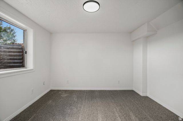 4967 S 3450 W, Roy, UT 84067