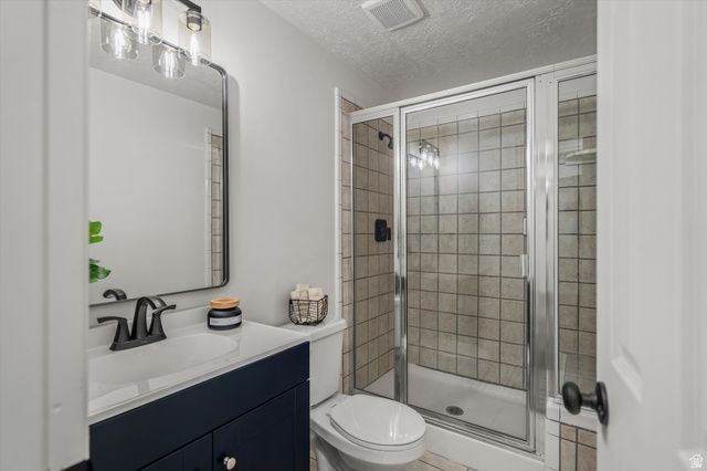 4967 S 3450 W, Roy, UT 84067