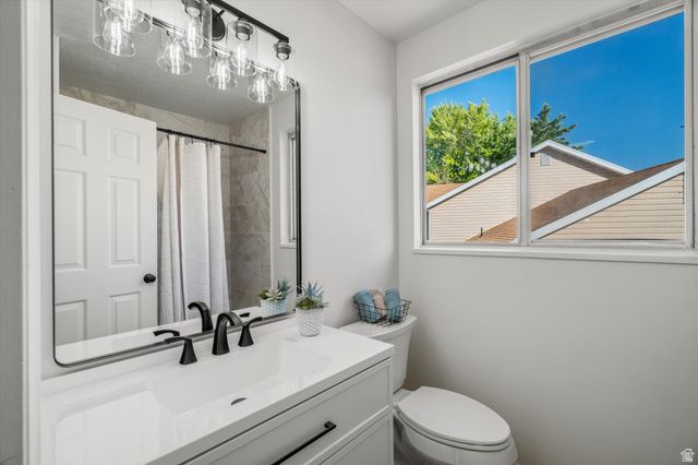 4967 S 3450 W, Roy, UT 84067