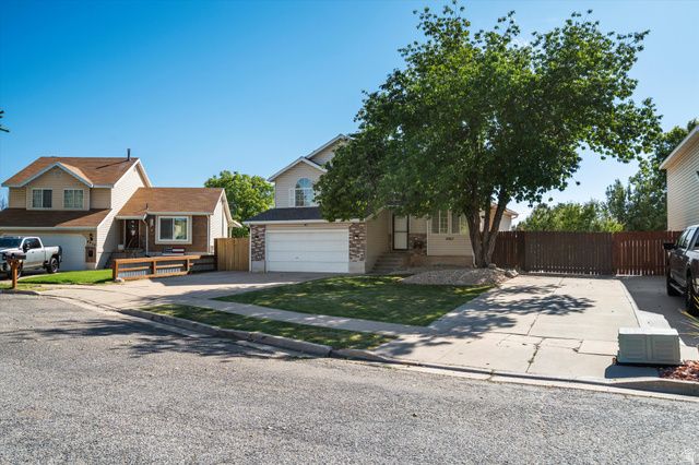4967 S 3450 W, Roy, UT 84067