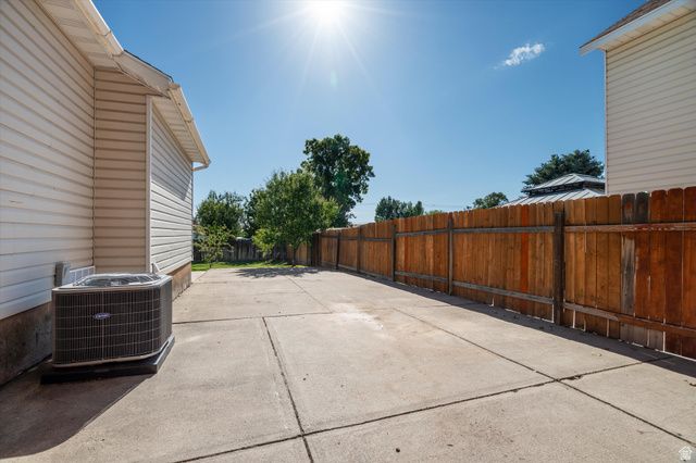 4967 S 3450 W, Roy, UT 84067