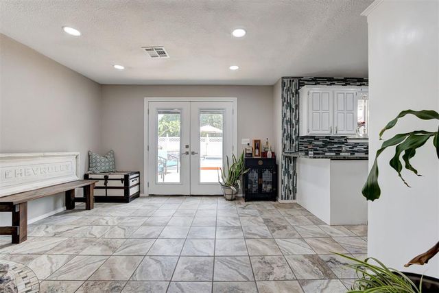 29706 Hardesty Road, Mcloud, OK 74851