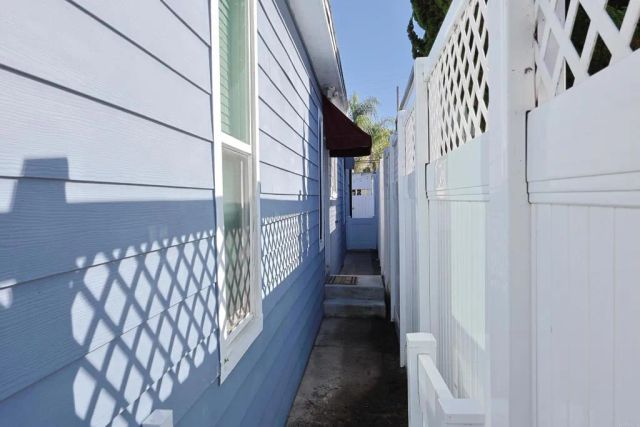 205 C Avenue, Coronado, CA 92118