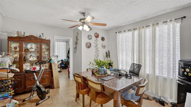 10420 NW 35th Pl, Miami, FL 33147