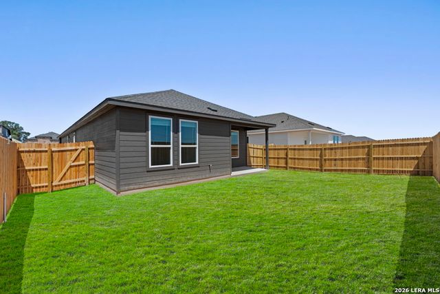 6915 Flores Rd, Spring Branch, TX 78070